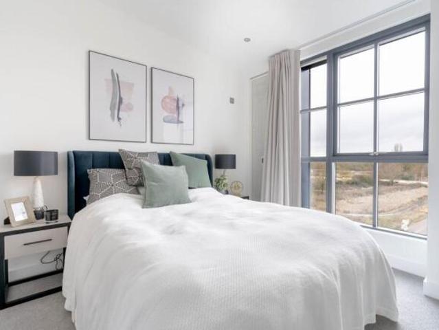 Flat for sale in Cambridge, Cambridgeshire and Peterborough