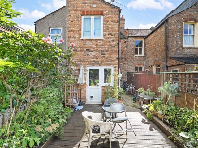 Flat for sale in Walthamstow, Isle Of Man