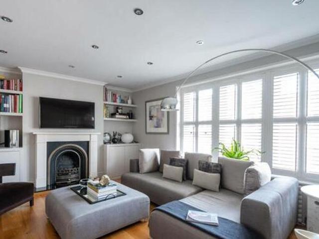 House for sale in Twickenham, Greater London