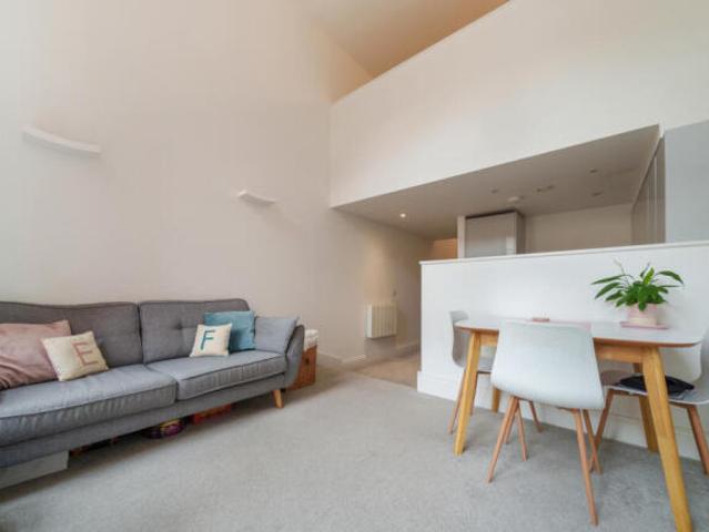 Flat for sale in Hyde Park, West Yorkshire