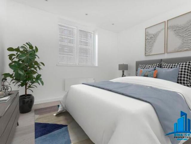 Flat for sale in Chelmsford, Essex