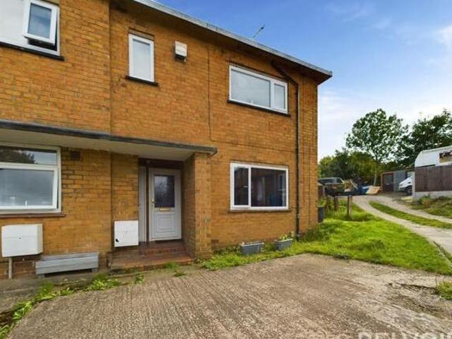 House for sale in Stone, Baswich