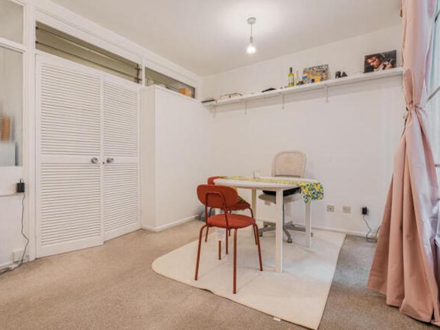 Flat for sale in The Slade, Oxfordshire