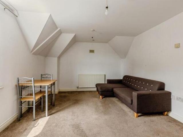Flat for sale in Feckenham, City Of Bristol