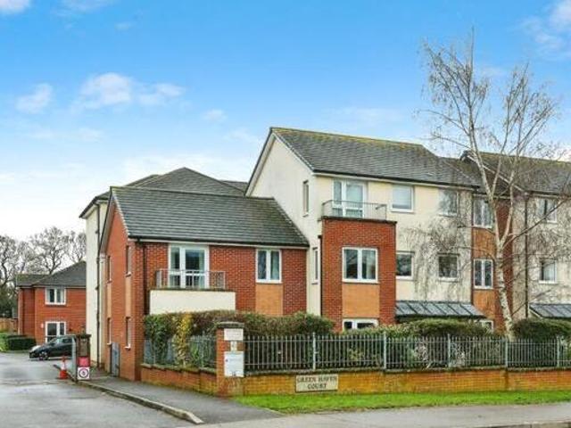 House for sale in Spring Vale, Hampshire