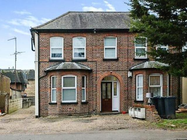 House for sale in Woodside, North Watford