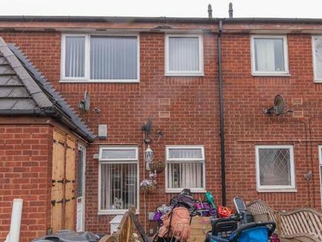 House for sale in Darlaston, West Midlands