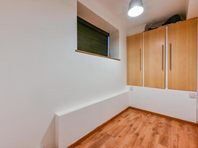 Flat for sale in City of Westminster, Greater London