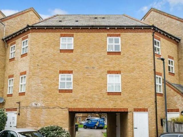 House for sale in Wembley, Greater London