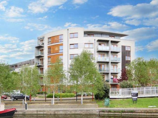 House for sale in Wembley, Greater London