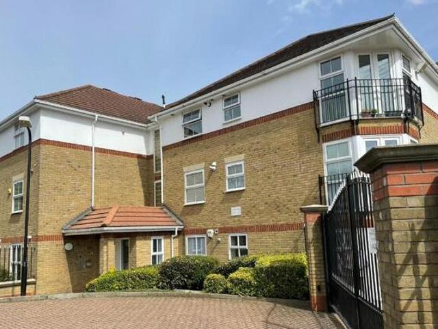 House for sale in Wembley, Greater London