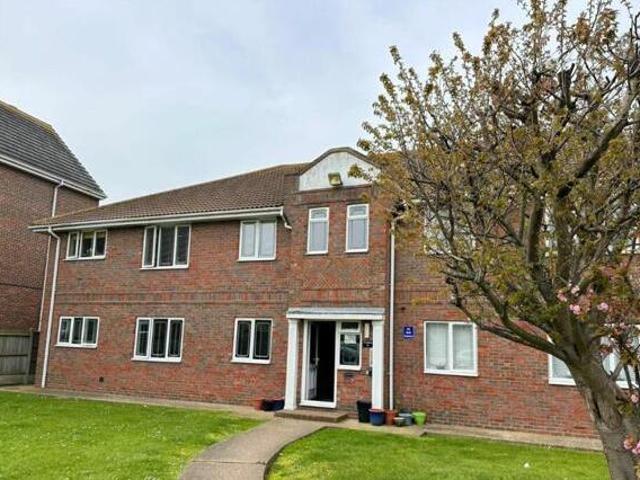 House for sale in Canvey Island