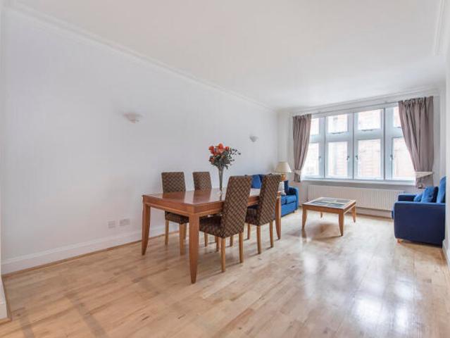 Flat for sale in Westminster, Greater London