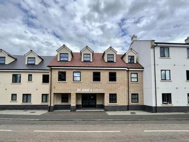 House for sale in Hampton Green, Cambridgeshire
