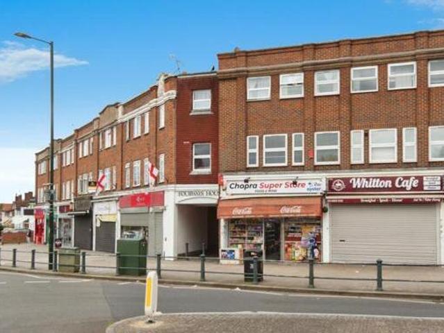 House for sale in Greater London