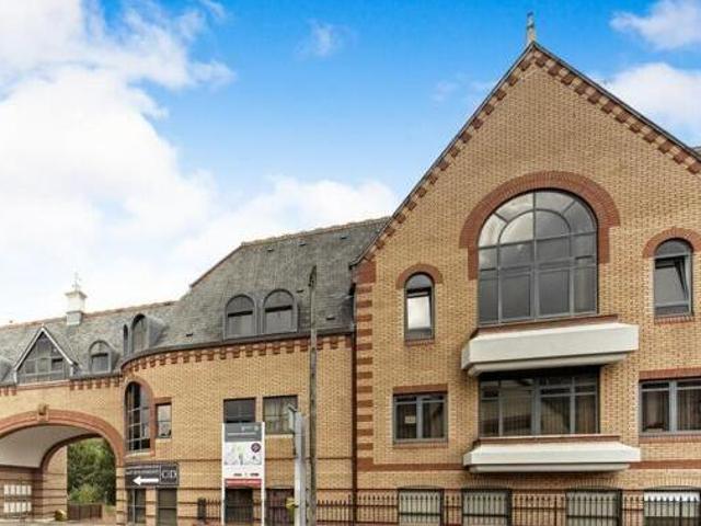 House for sale in Surrey, England