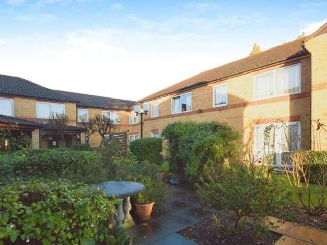 House for sale in Wickford, Essex