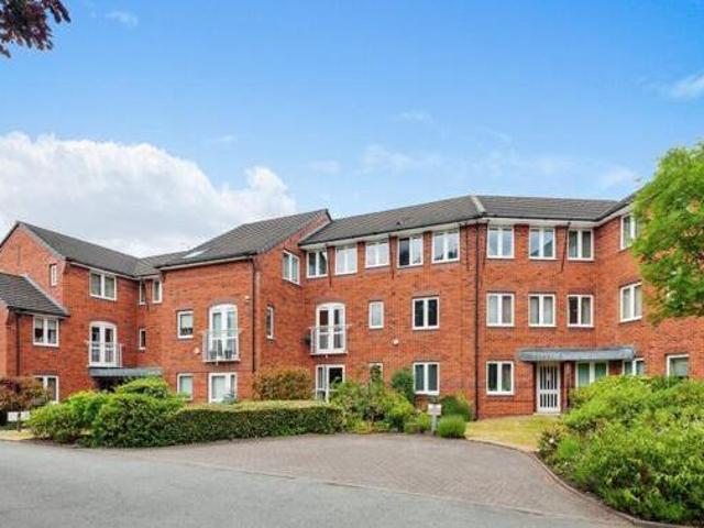 House for sale in Widnes, Liverpool City Region