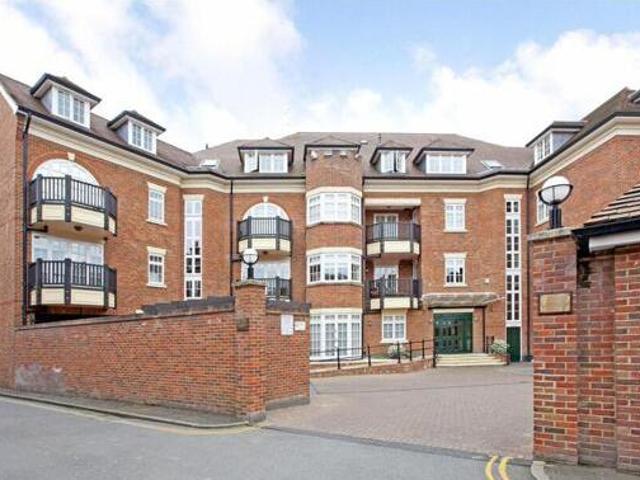 House for sale in Lambourn, West Berkshire