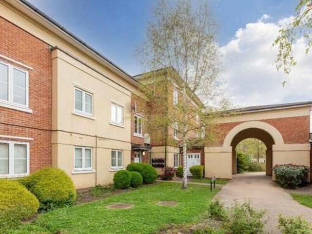 House for sale in Lambourn, West Berkshire