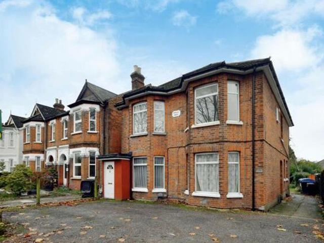 House for sale in Horsell, Woking