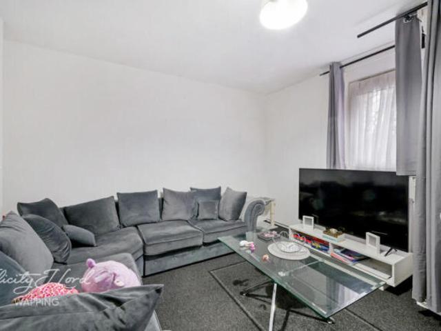 Flat for sale in Cat Hill