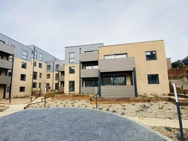 House for sale in Bushey