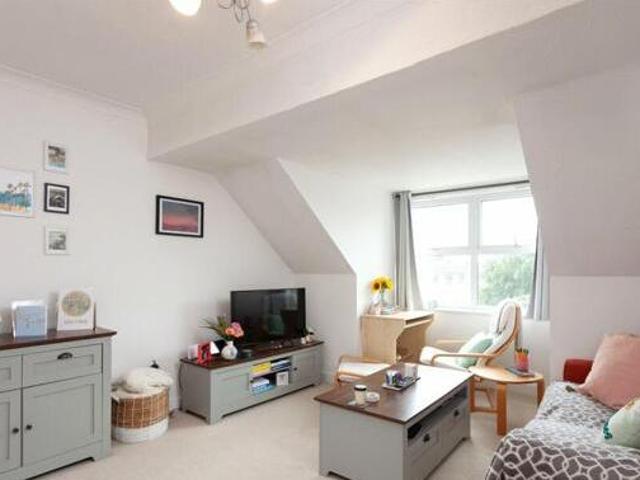 House for sale in High Field, York