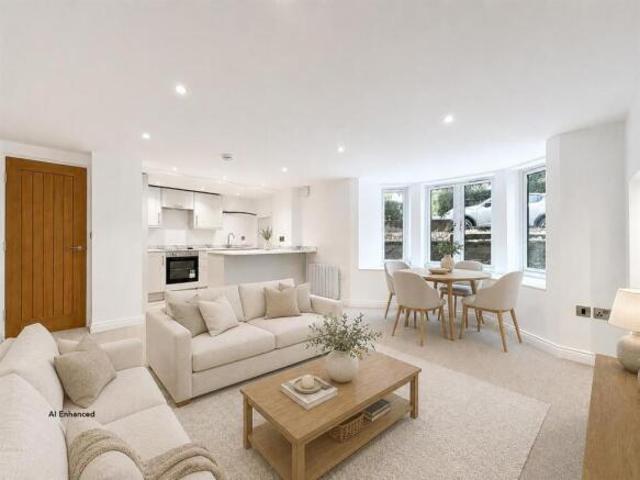 Flat for sale in Low Harrogate, Harrogate