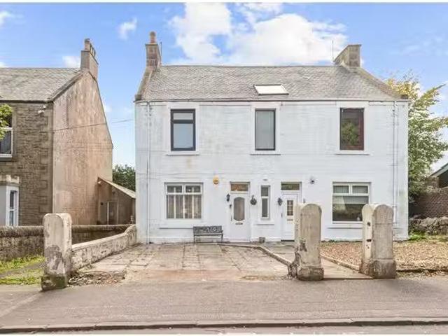 Apartment for sale in Bathgate
