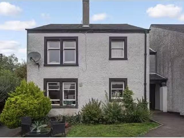 Apartment for sale in Eaglesham, Bonnyton