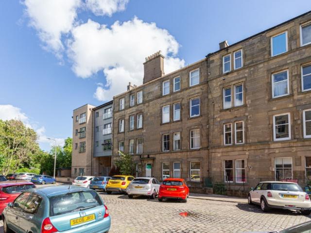 House for rent in Comiston, Scotland