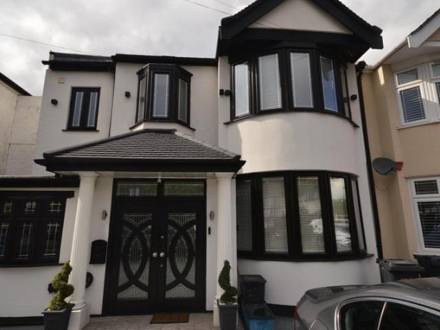Apartment for rent in Clayhall, Isle Of Man