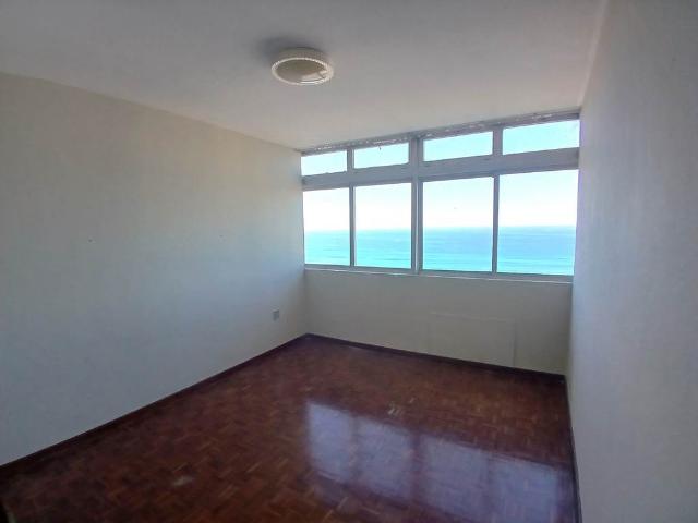 Flat for sale in Seaview, Kwazulu-natal