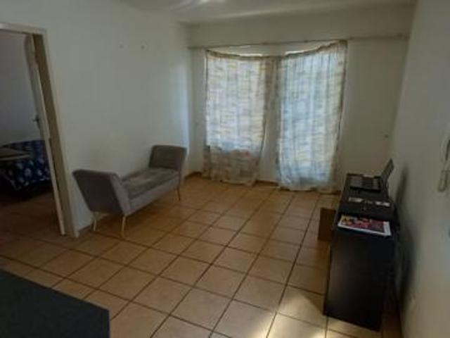 Flat for rent in Waterkloof, Gauteng