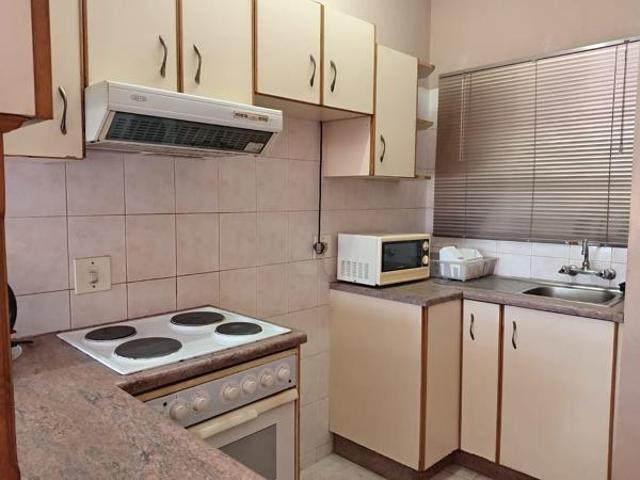 Flat for sale in UMhlathuze Municipality, Kwazulu-natal