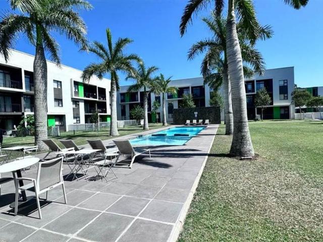 Flat for sale in Ballito