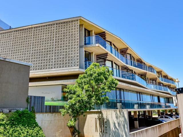 Flat for sale in Ballito