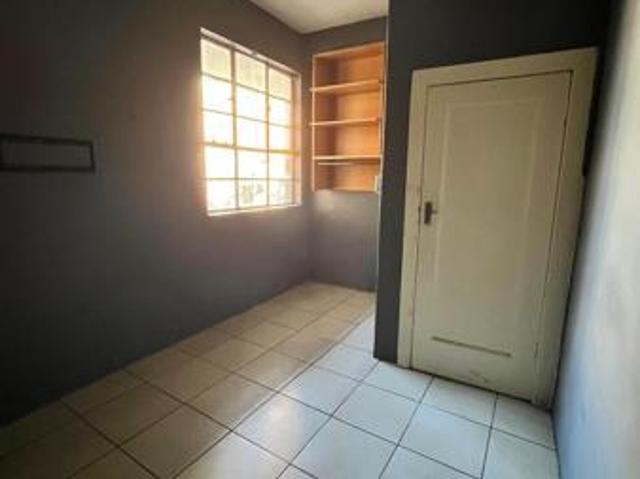 Flat for rent in Vosloorus, Gauteng