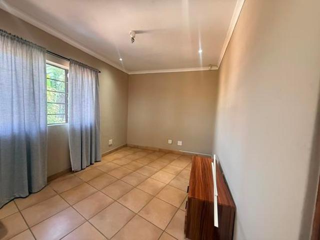 Flat for rent in UMhlathuze Municipality, Kwazulu-natal