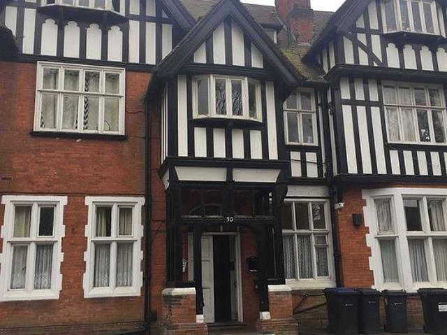Apartment for rent in Wake Green, Birmingham
