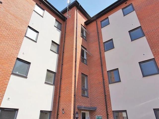 Apartment for rent in Rednal, Birmingham