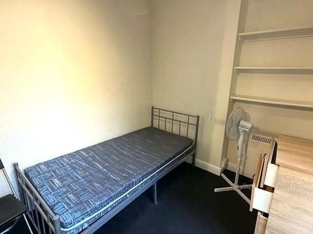 Apartment for rent in Wake Green, West Midlands