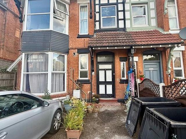 Apartment for rent in Wake Green, Birmingham