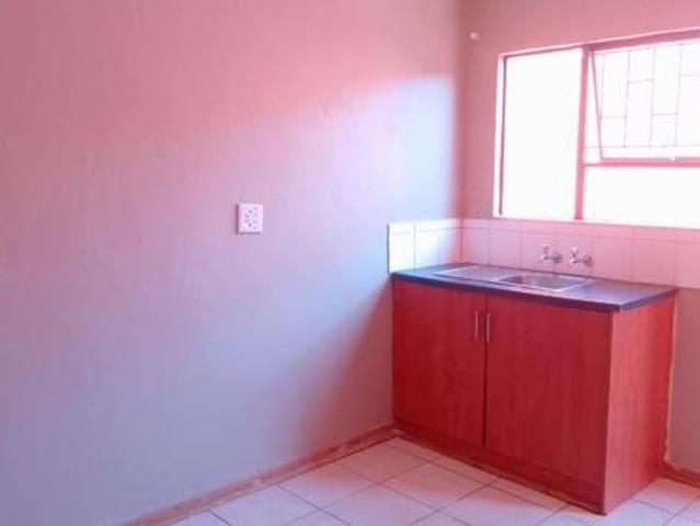Flat for rent in Rosendal, Free State