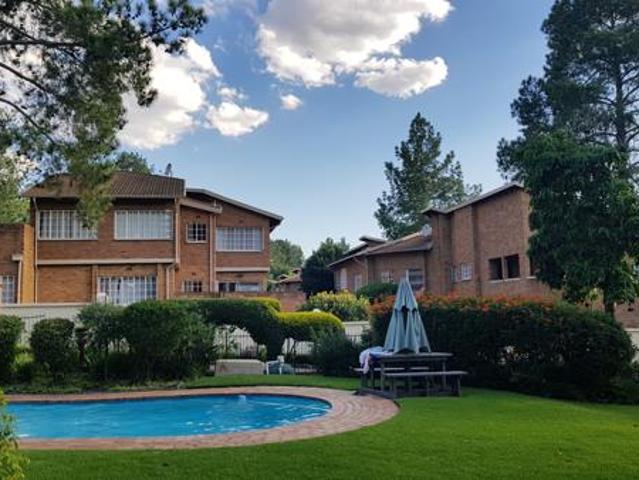 Flat for rent in Vosloorus, Gauteng
