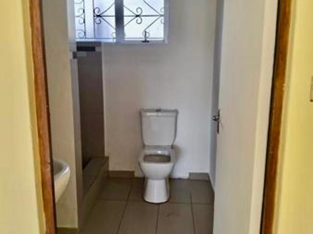 Flat for rent in Tongaat Beach, Kwazulu-natal