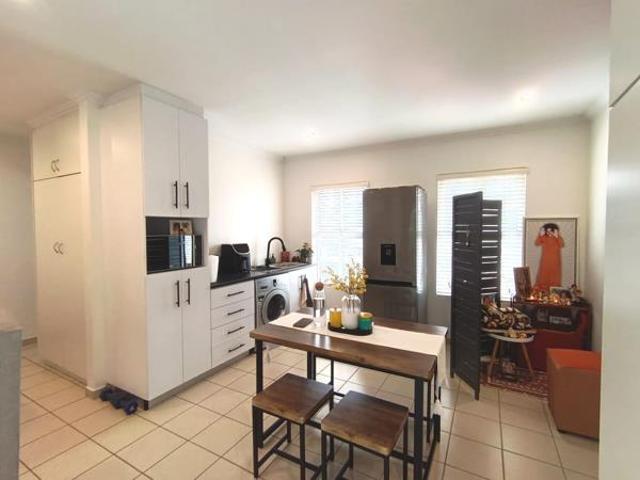 Flat for rent in Princess Grant, Kwazulu-natal