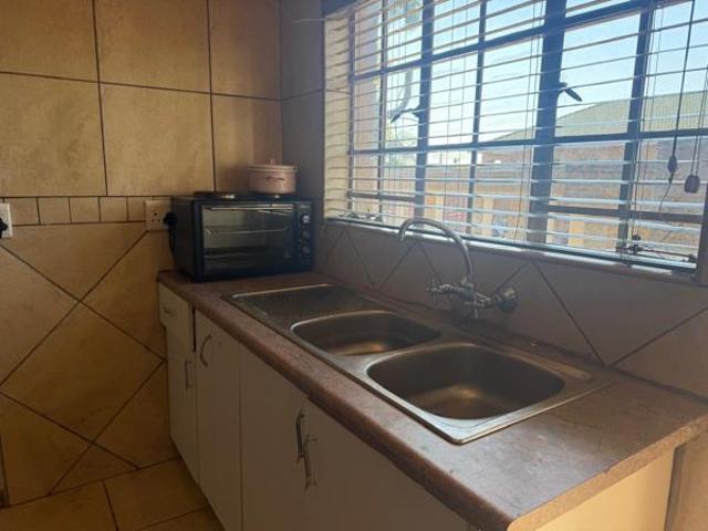 Flat for rent in Rustenburg Local Municipality, Bojanala Platinum District Municipality