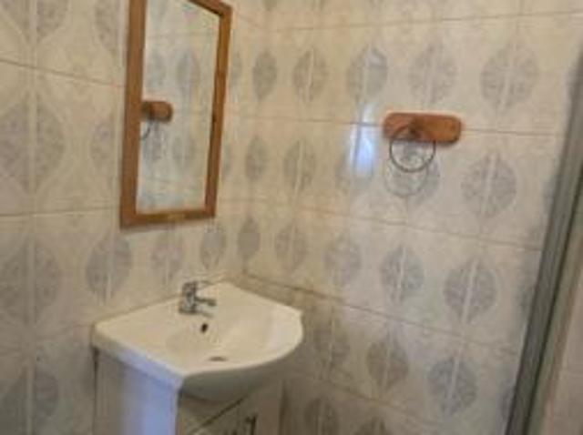 Flat for rent in Kimberley, Frances Baard District Municipality
